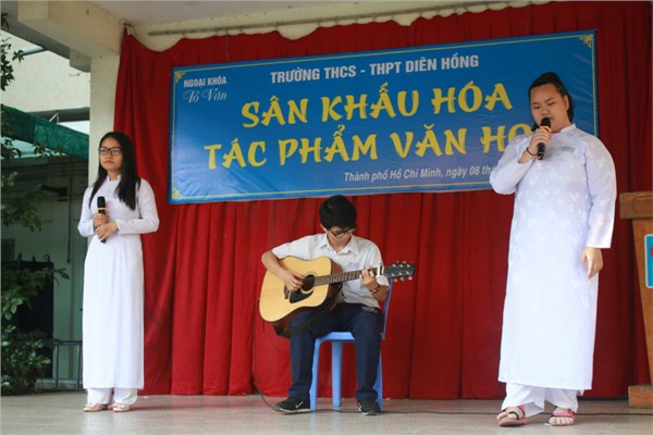 Ngoại khóa môn Văn